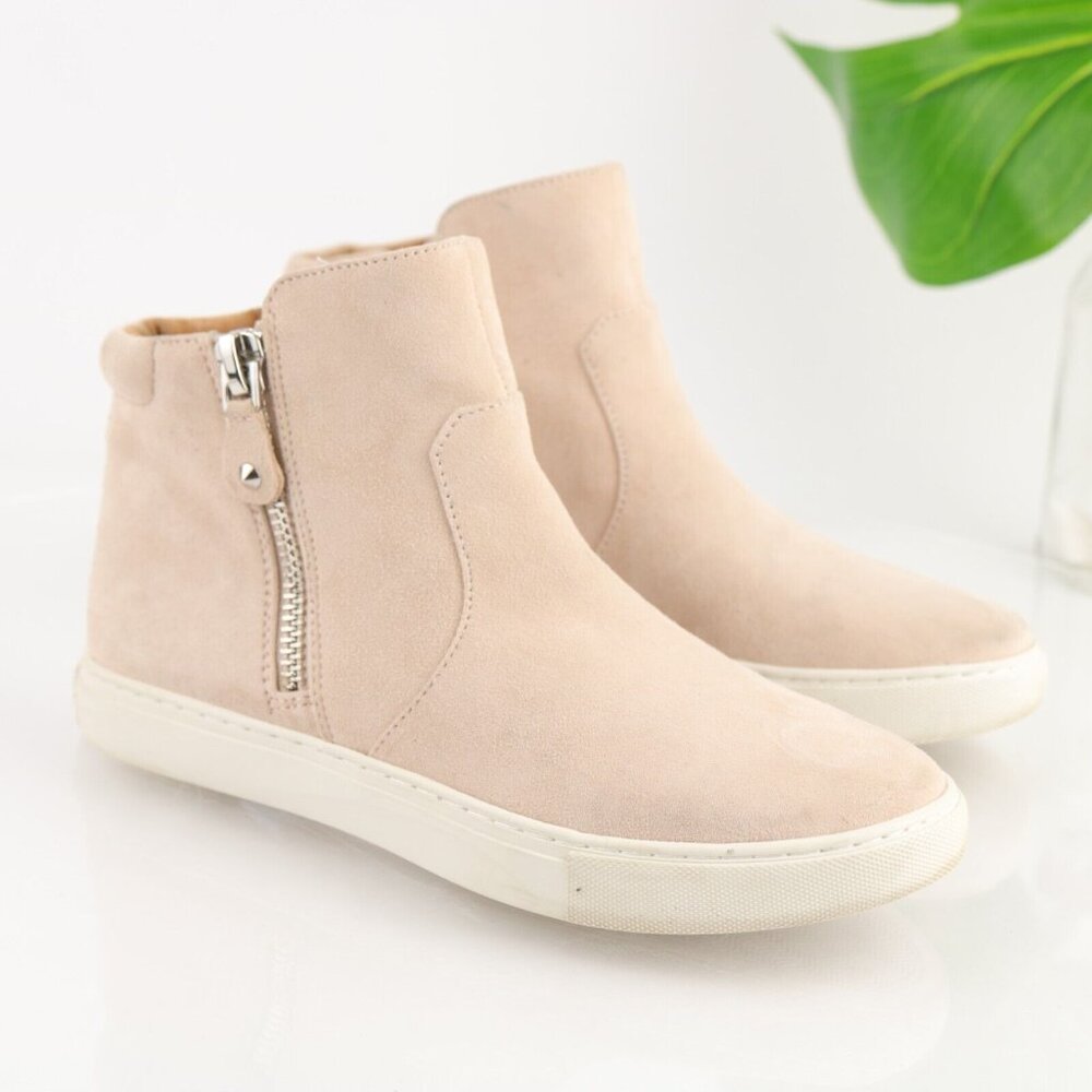Kenneth Cole Gentle Souls Womens‎ Carole Boot Size 7 Blush Pink Suede Zip Bootie